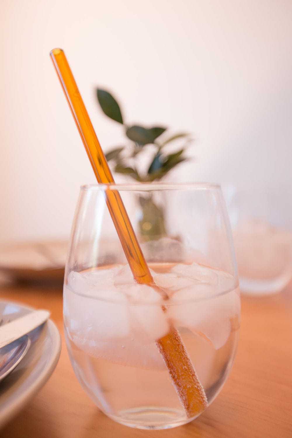 https://mindfulofthehome.com/wp-content/uploads/2020/12/simply-straws-in-glass-1000x1500.jpg